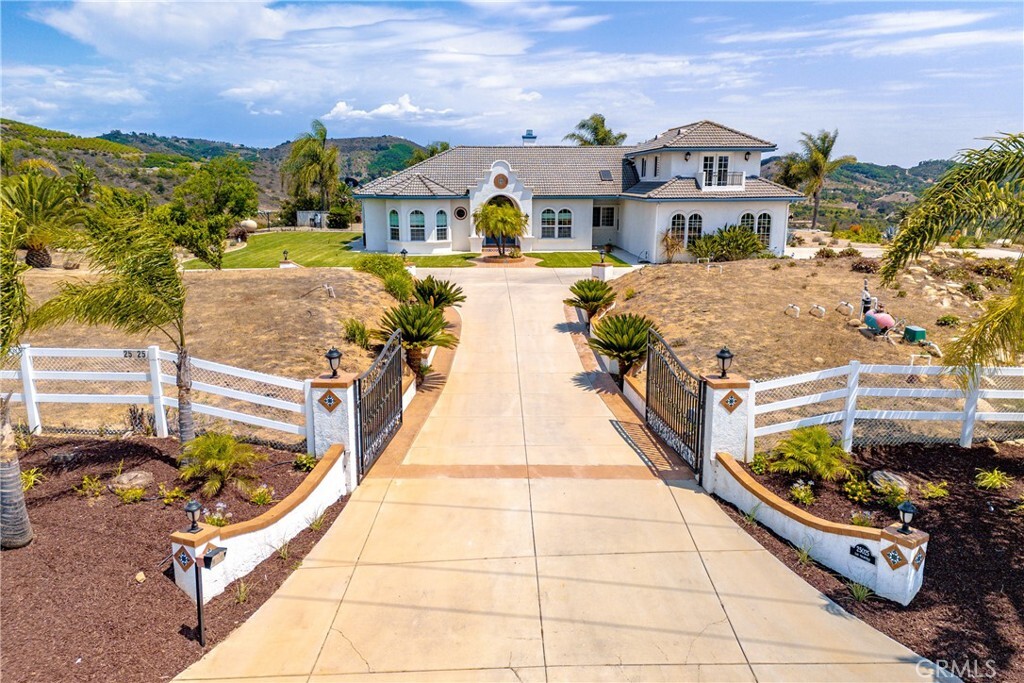 25025 Las Palmeras Drive  Temecula CA 92590 photo