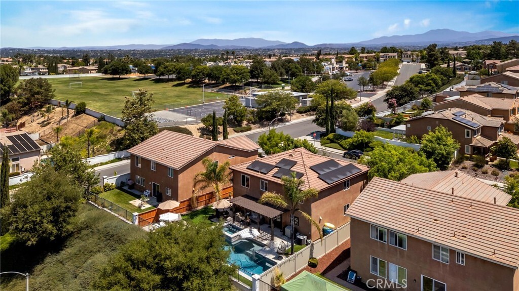 46109 Via La Tranquila  Temecula CA 92592 photo