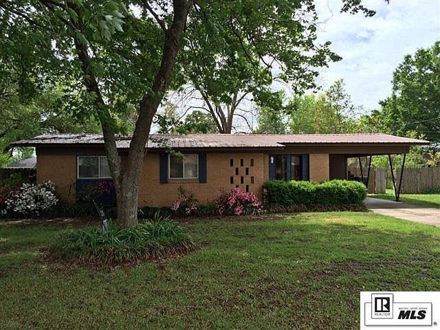 Property Photo: 210 Sterling Drive LA 71203