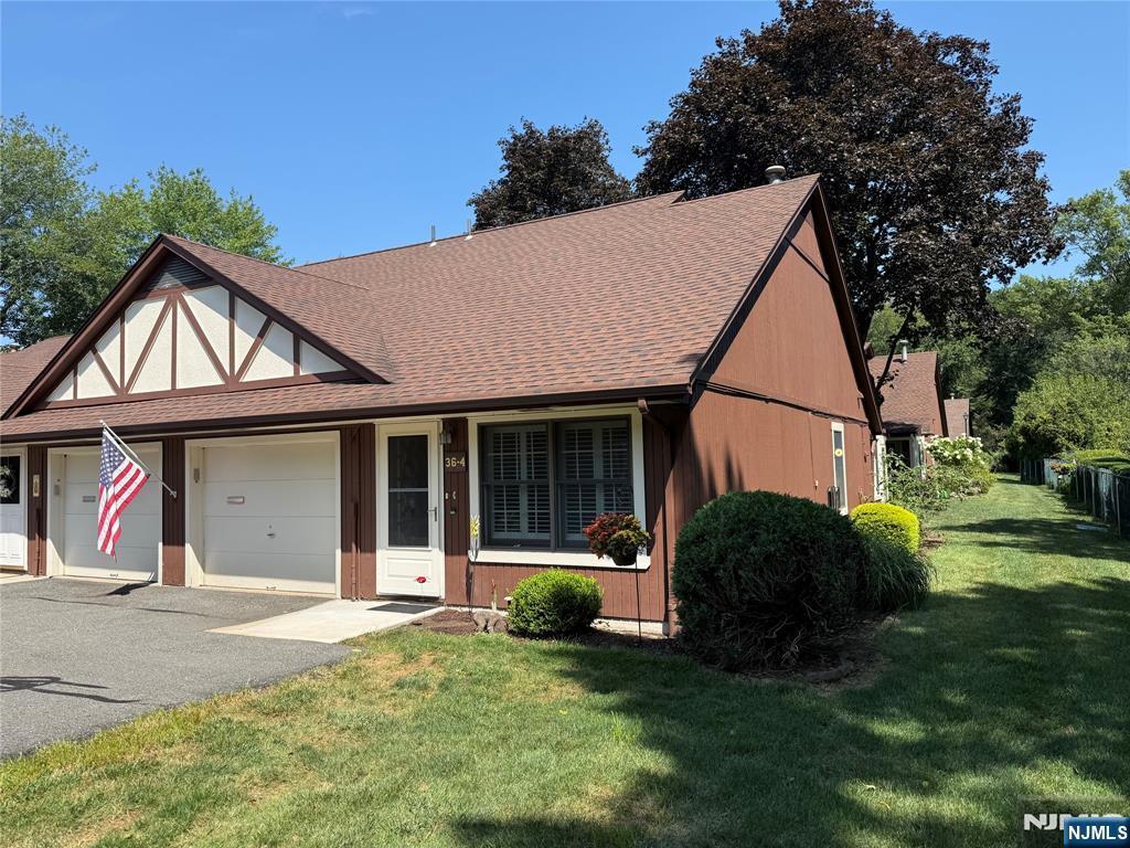 Property Photo:  36-4 N Tamaron Drive 36-4  NJ 07463 