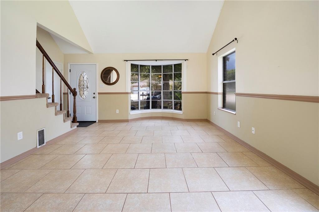 Property Photo:  320 Somerset Road  LA 70461 