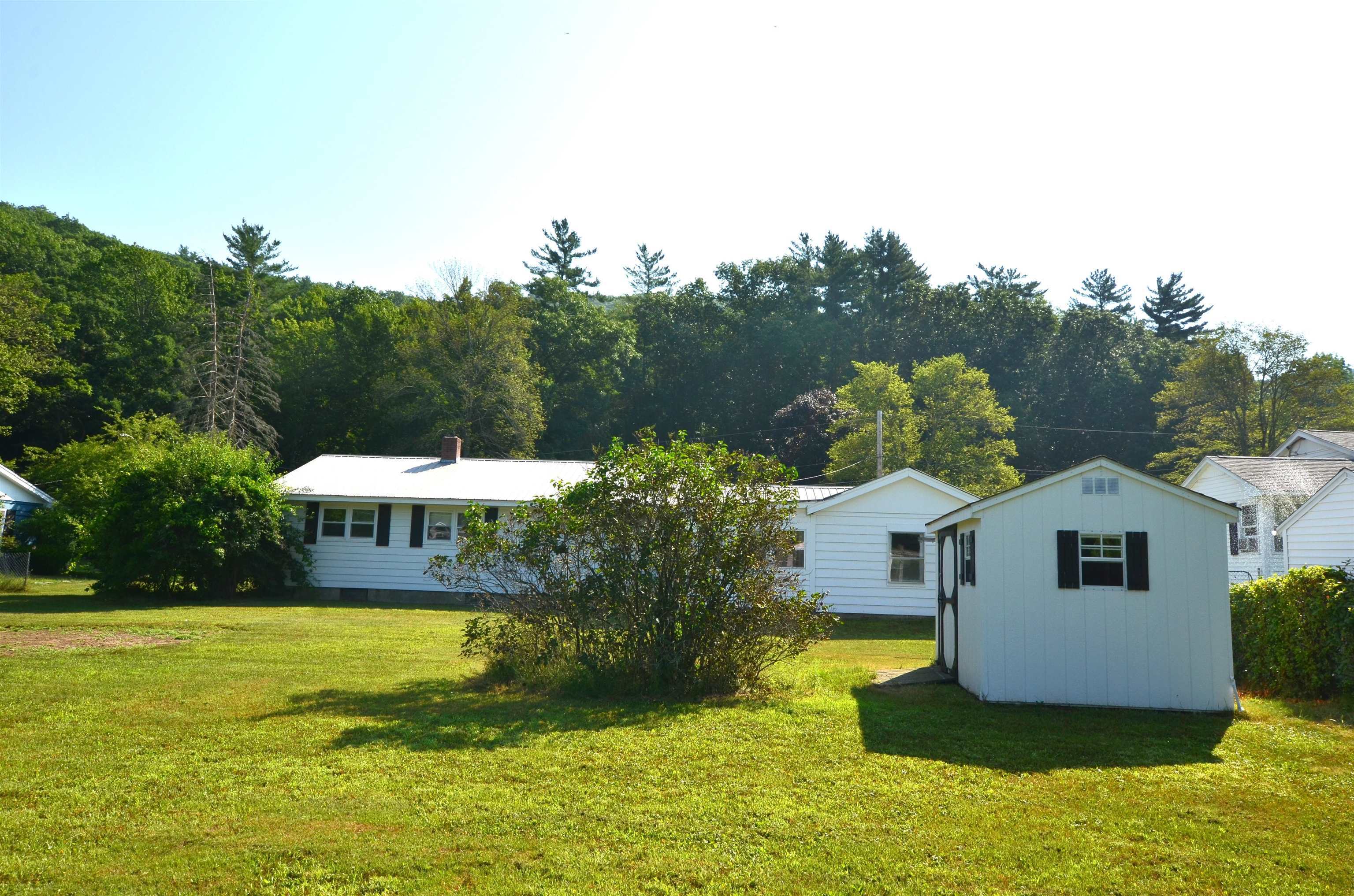 Property Photo: 6 Willow Street NH 03609