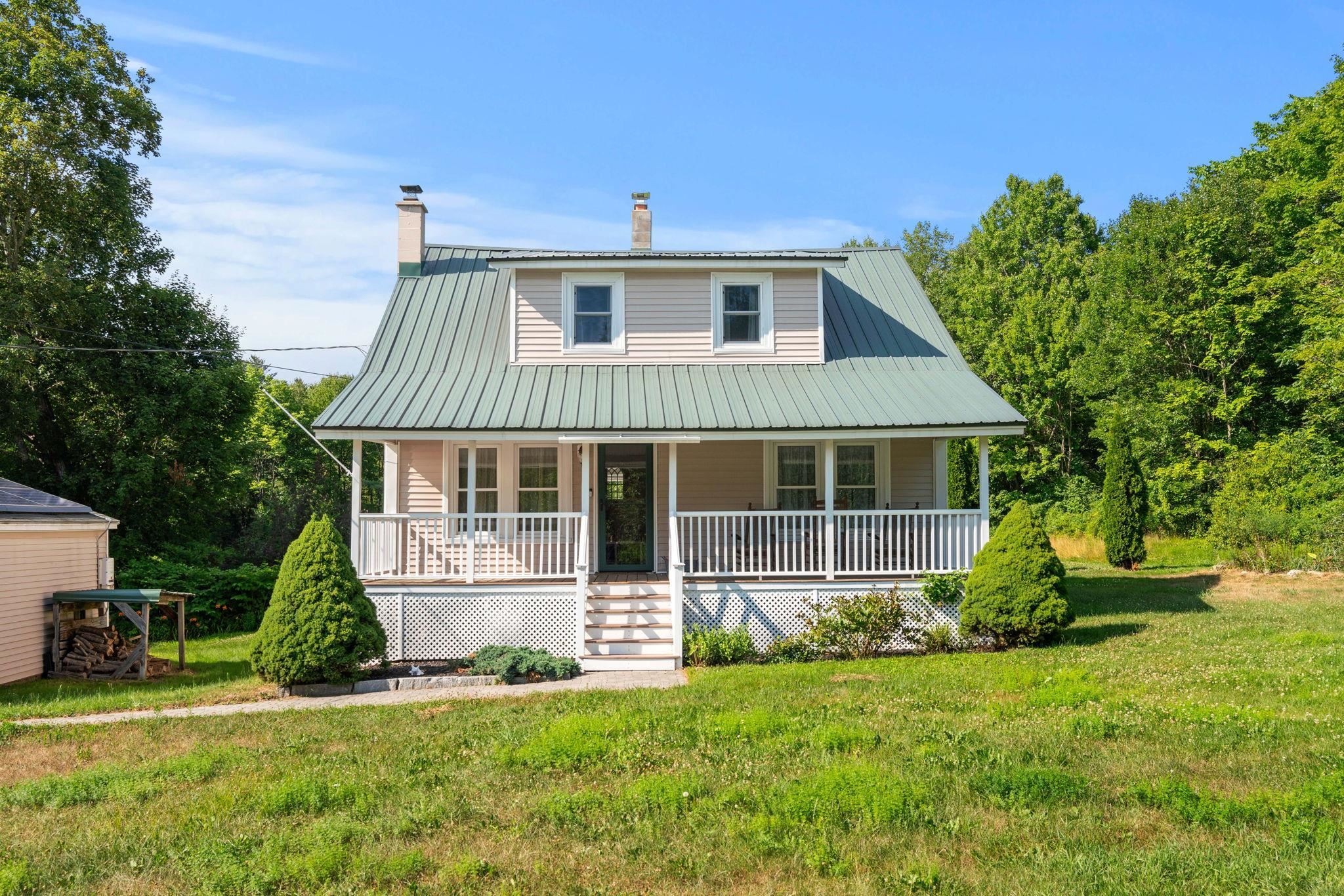 Property Photo:  755 Chester Road  NH 03032 