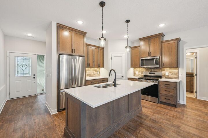 Property Photo:  190 Morning Drive  MN 55360 