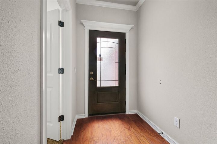 Property Photo: 904 SW Caprington Street AR 72712