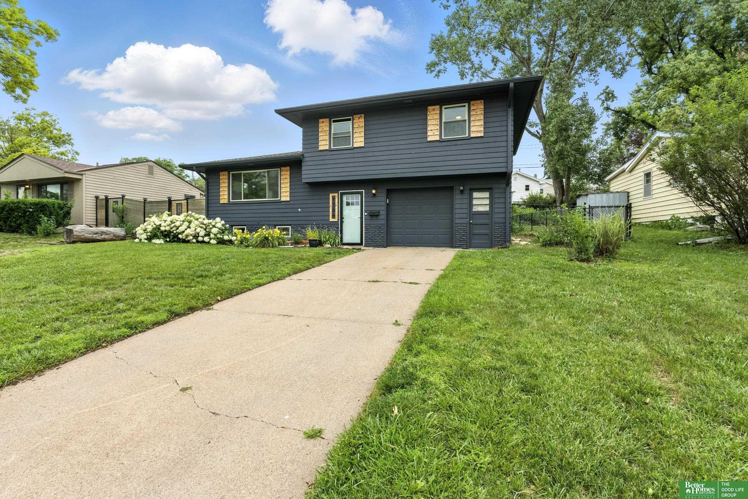 Property Photo: 1705 Hillside Drive NE 68114
