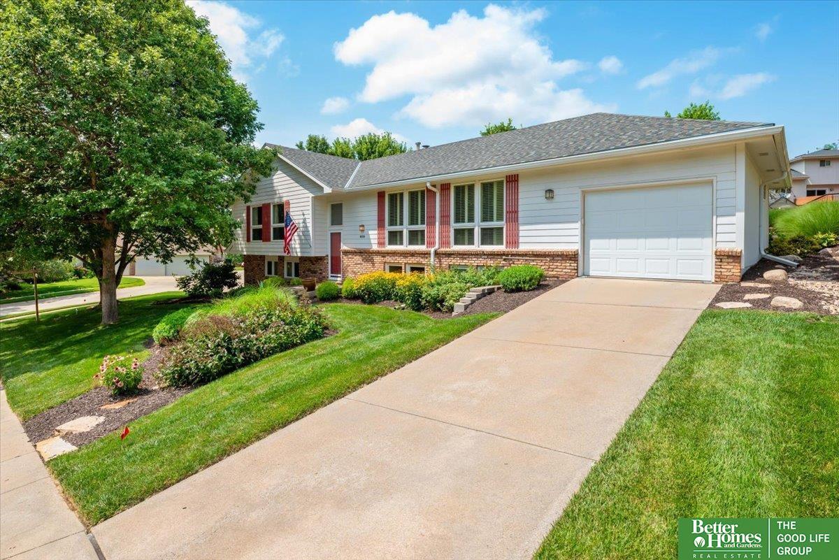 Property Photo: 4306 McCarty Drive NE 68123