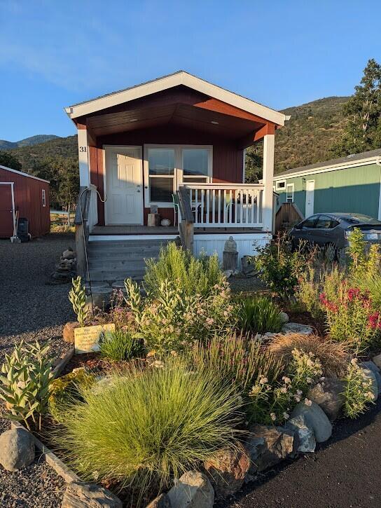 Property Photo: 1 Corral Lane 31 OR 97520