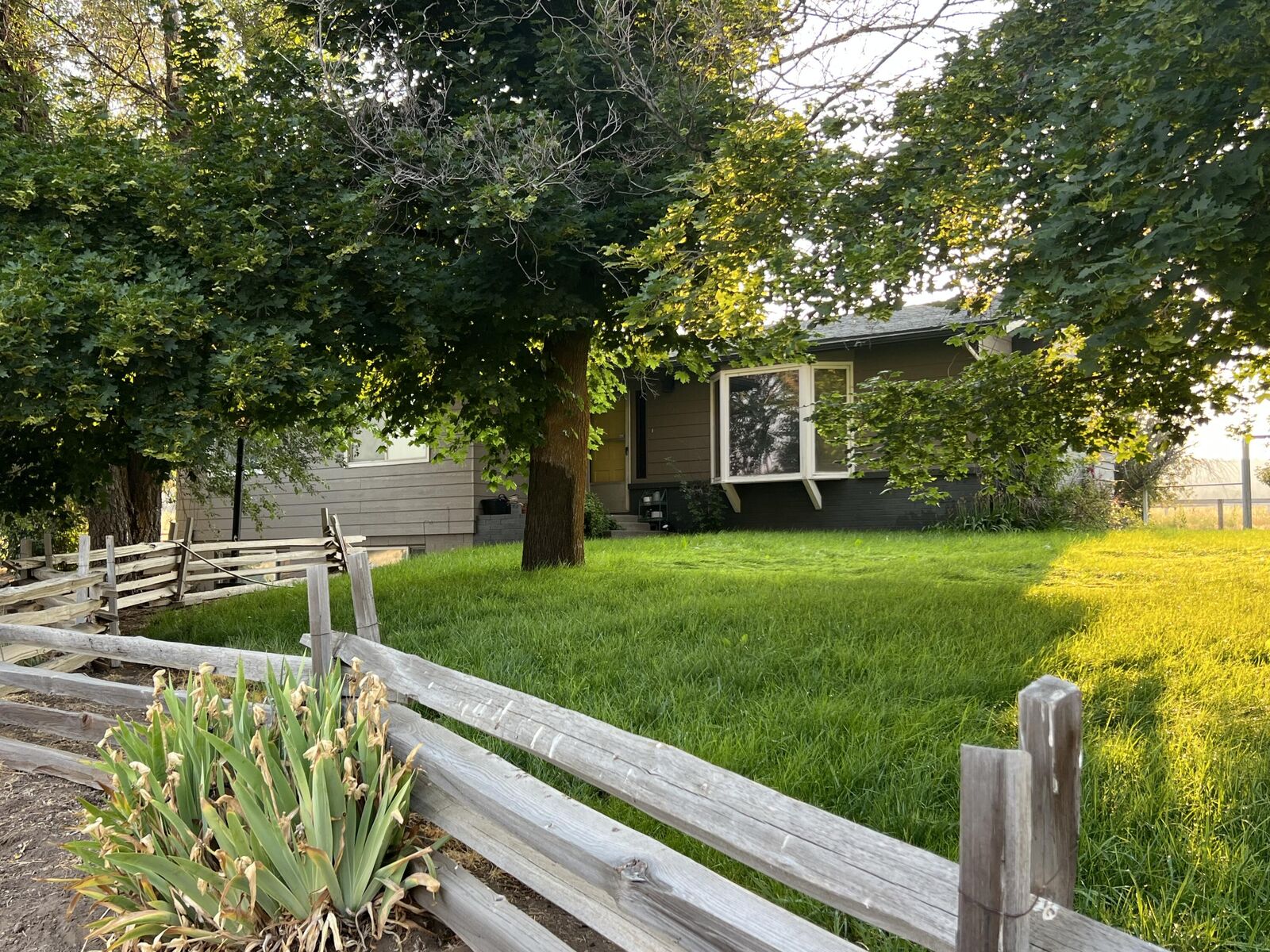 Property Photo: 23131 N Poe Valley Road OR 97603