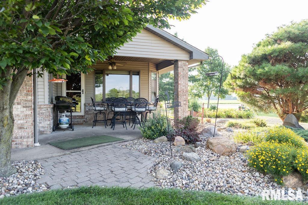Property Photo:  23179 N Arrow Road  IL 61427 