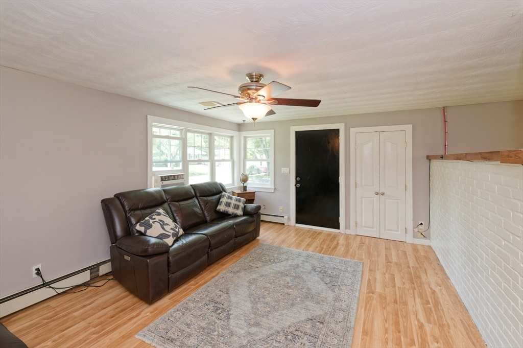 Property Photo: 6 Merlin St MA 01701