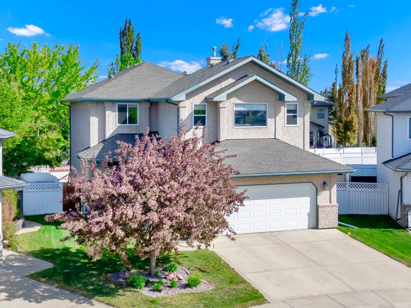Property Photo: 166 Asmundsen Avenue AB T4R 2X5