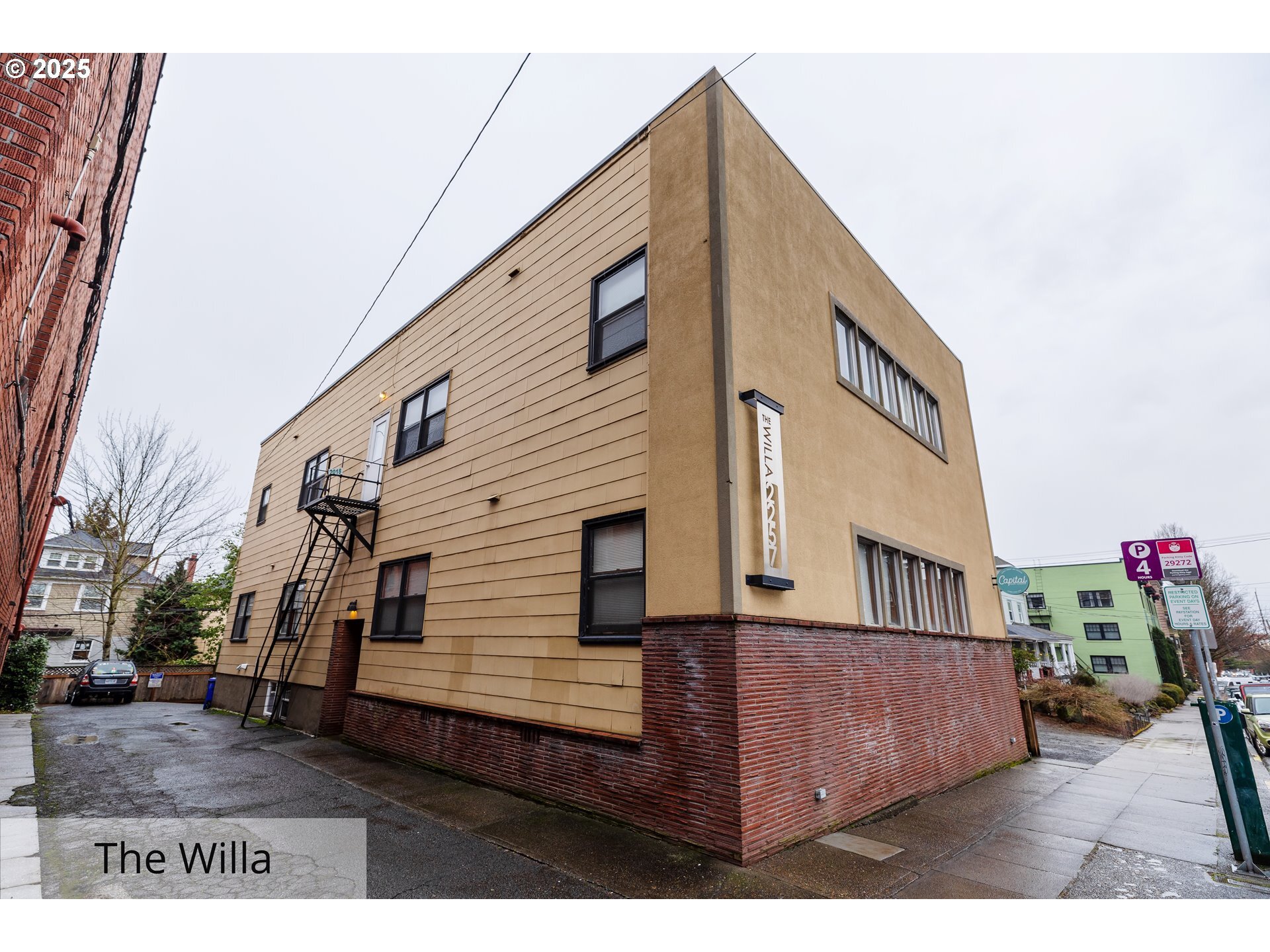 Property Photo: 2257 NW Glisan St OR 97210