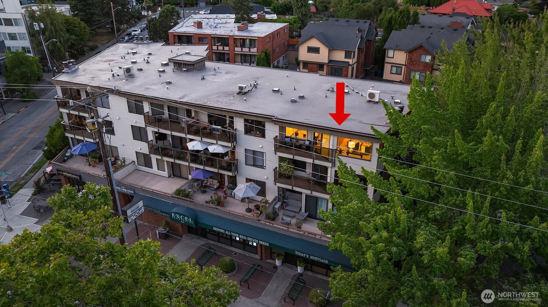 Property Photo:  7850 E Green Lake Drive N 301  WA 98103 