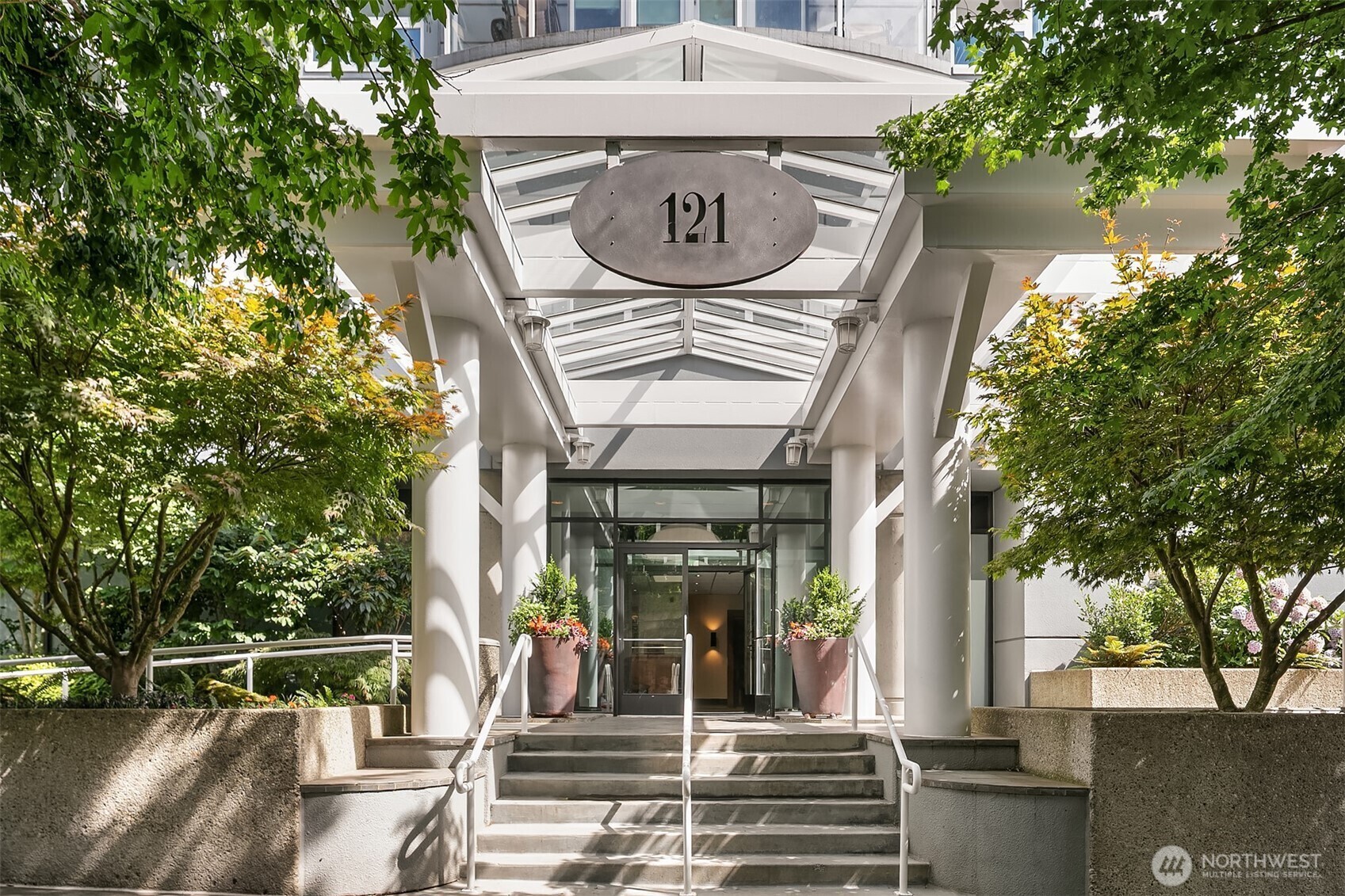 Property Photo: 121 Vine Street 2304 WA 98121