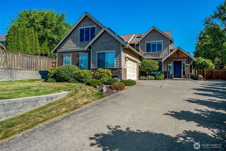 Property Photo: 2305 Kenneth Court WA 98248