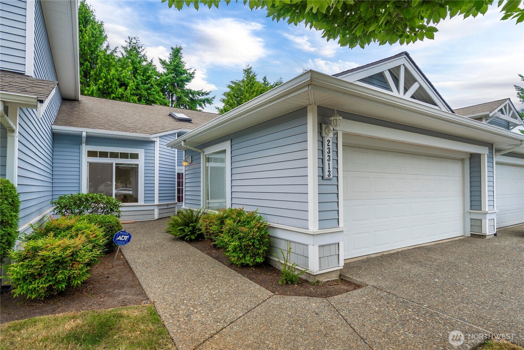 Property Photo:  23313  51st Avenue S  WA 98032 