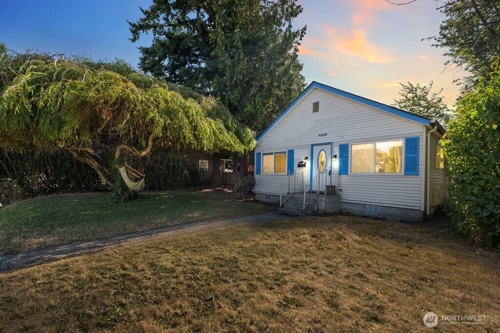 Property Photo: 3578 E F Street WA 98404