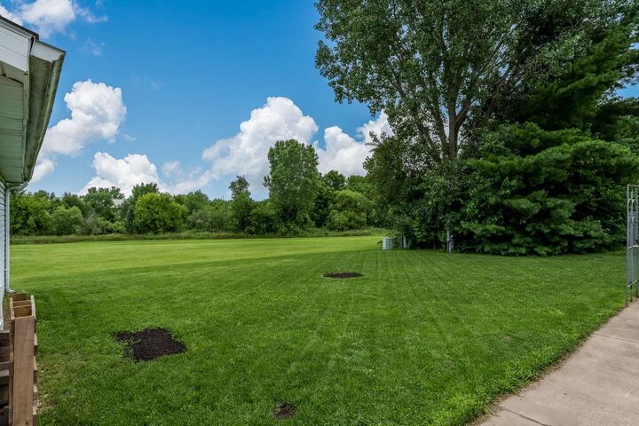 Property Photo: 5456 White Pine Lane IL 61073