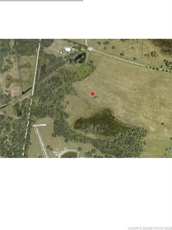 Property Photo: 26156 SW Jockeys Run FL 34974