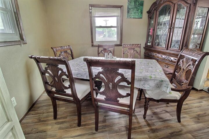 Property Photo: 1213 N 1st KS 67110