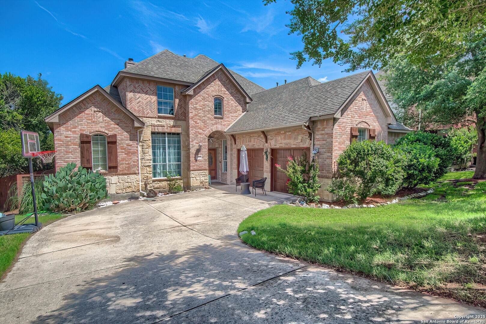 Property Photo: 3515 Edge View TX 78259