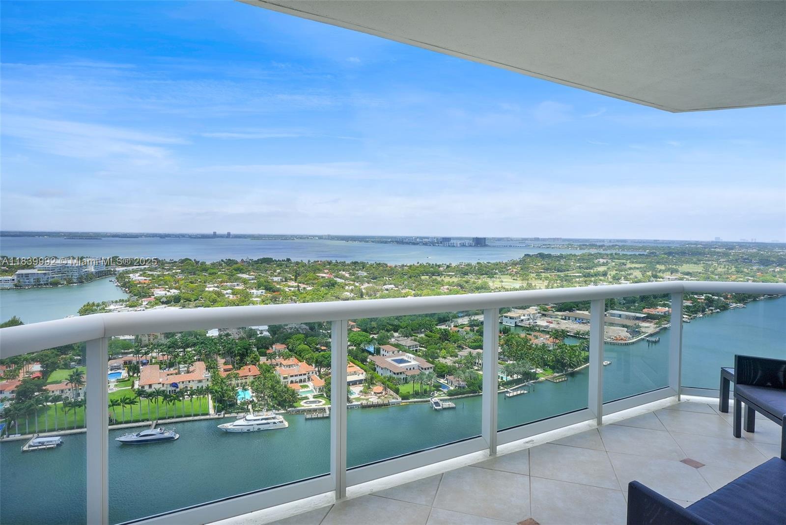 Property Photo:  4779 Collins Ave 3406  FL 33140 