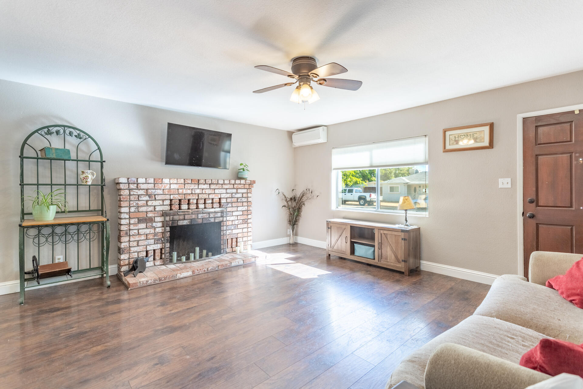 Property Photo: 4684 Harrison Avenue CA 96001