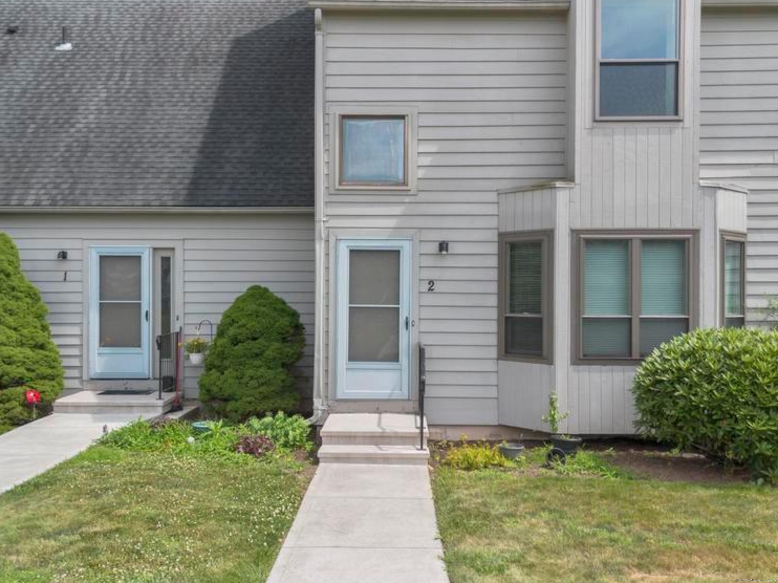Property Photo:  2 Hallmark Hill Drive 2  CT 06492 
