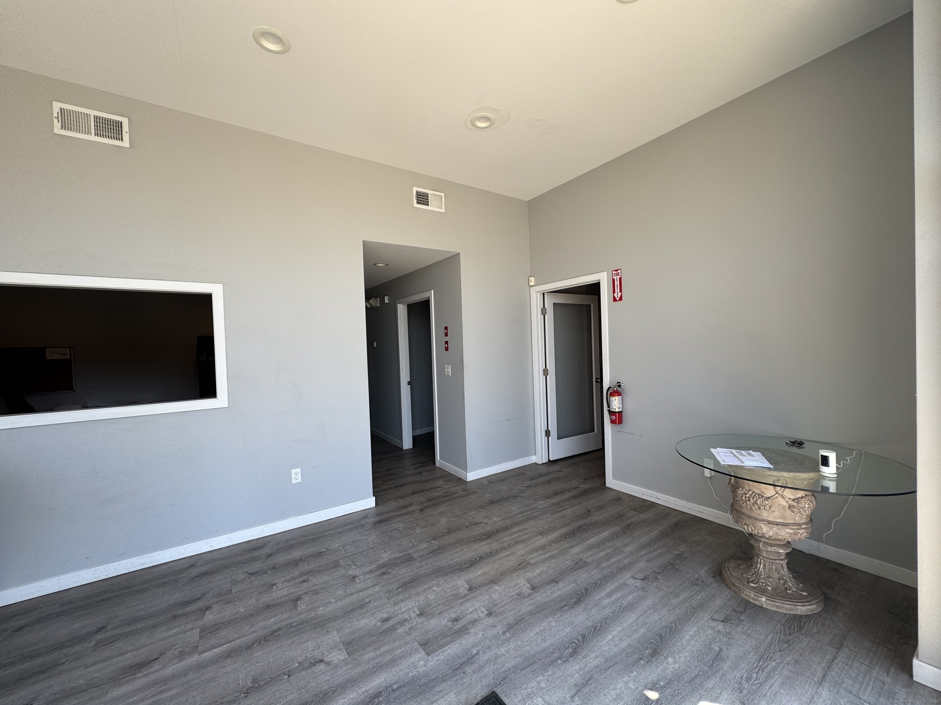 Property Photo: 281 Chapel Street 1 CT 06513