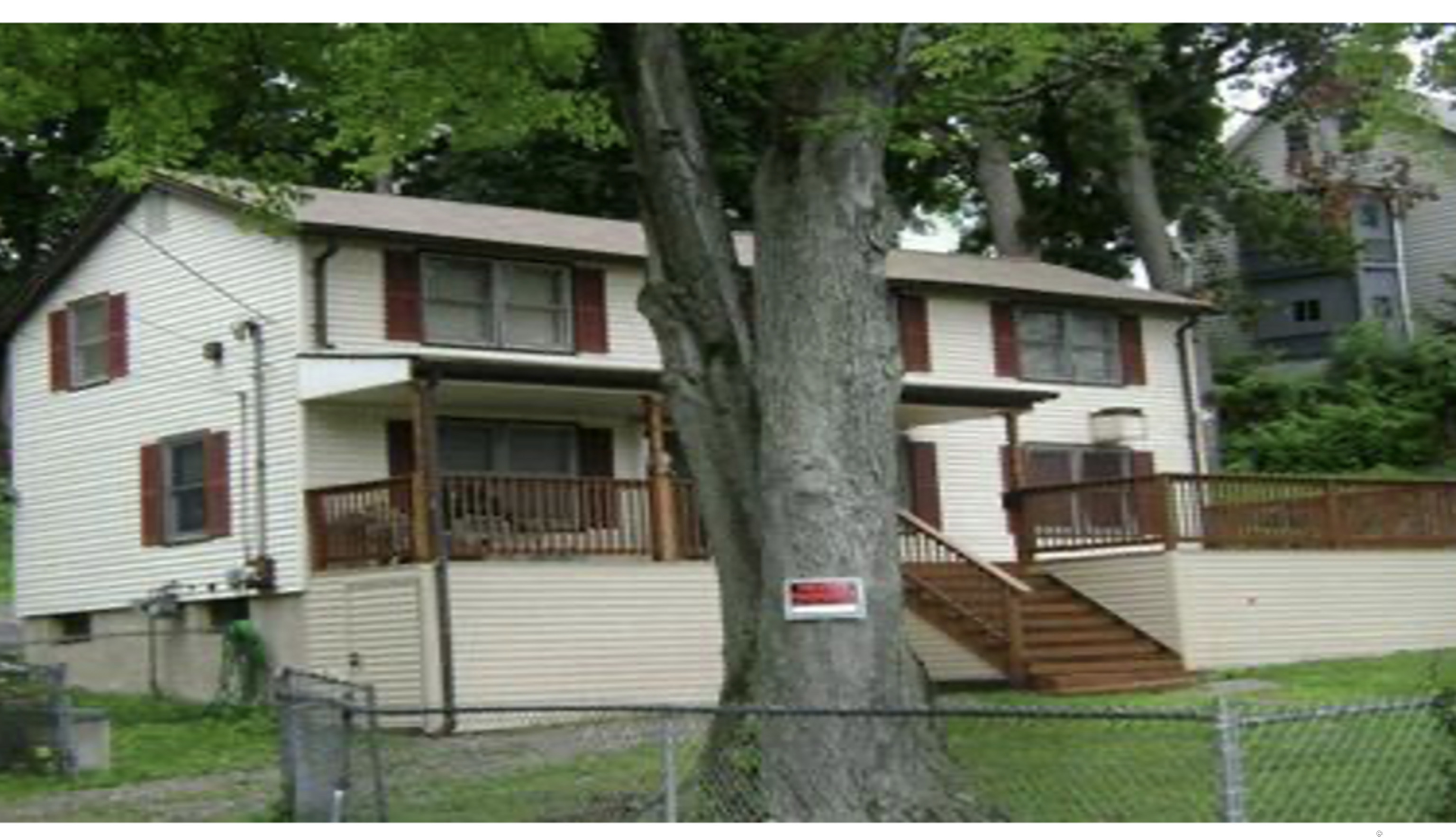 Property Photo: 222 1/2 North State Street CT 06401