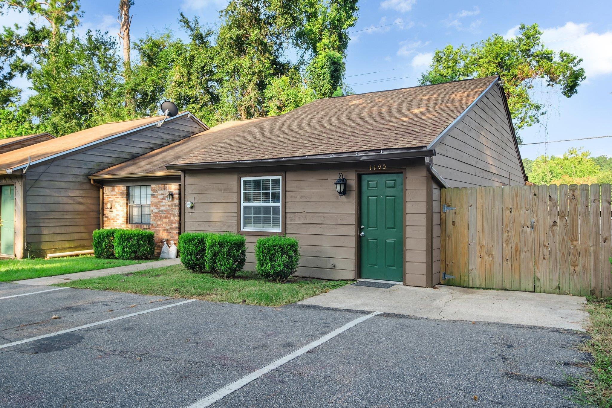 Property Photo: 1195 Ocala Road FL 32304