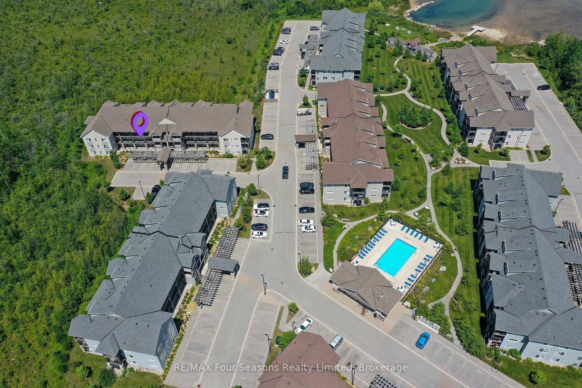 Property Photo:  6 Anchorage Crescent 203  ON L9Y 0Y6 