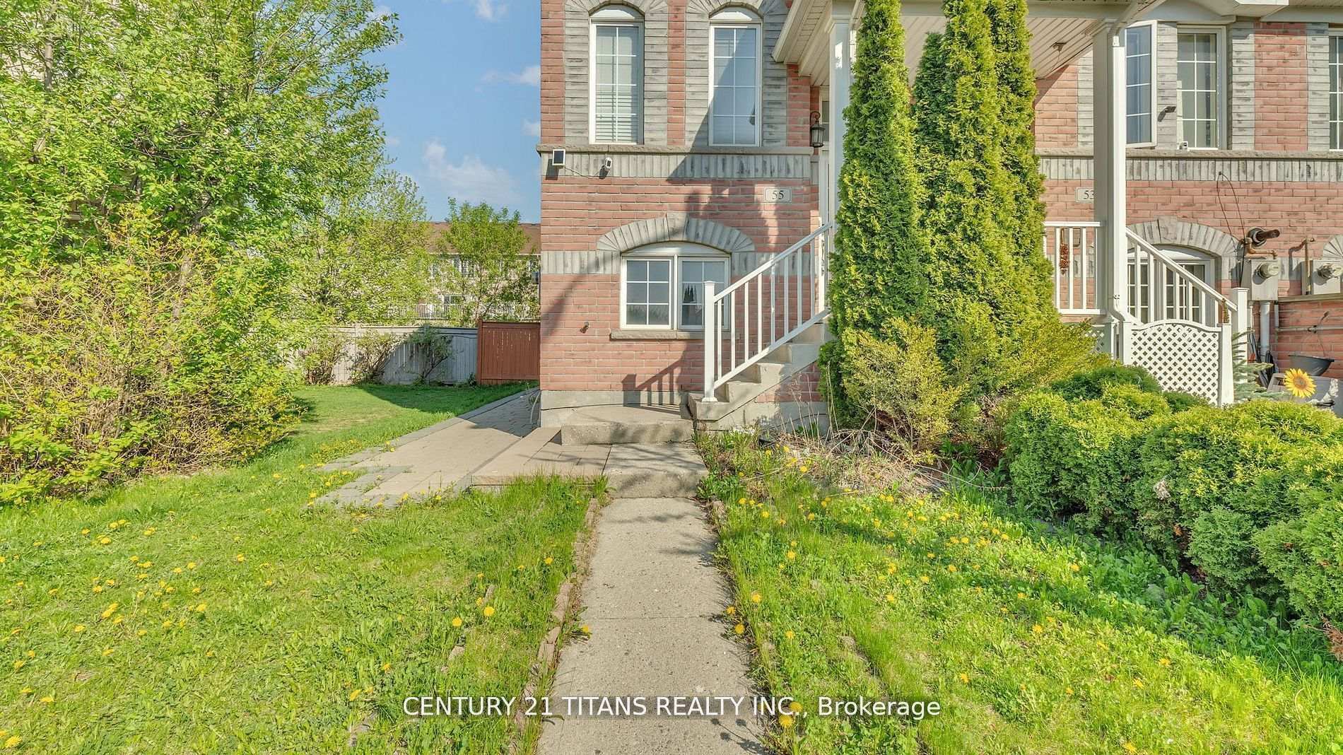 Property Photo:  55 Wilkes Crescent  ON M1L 0B4 
