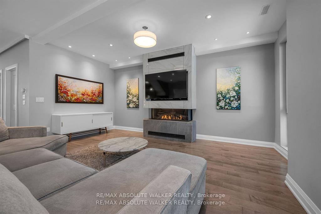 Property Photo:  658 O'Connor Street  ON K1S 3R8 