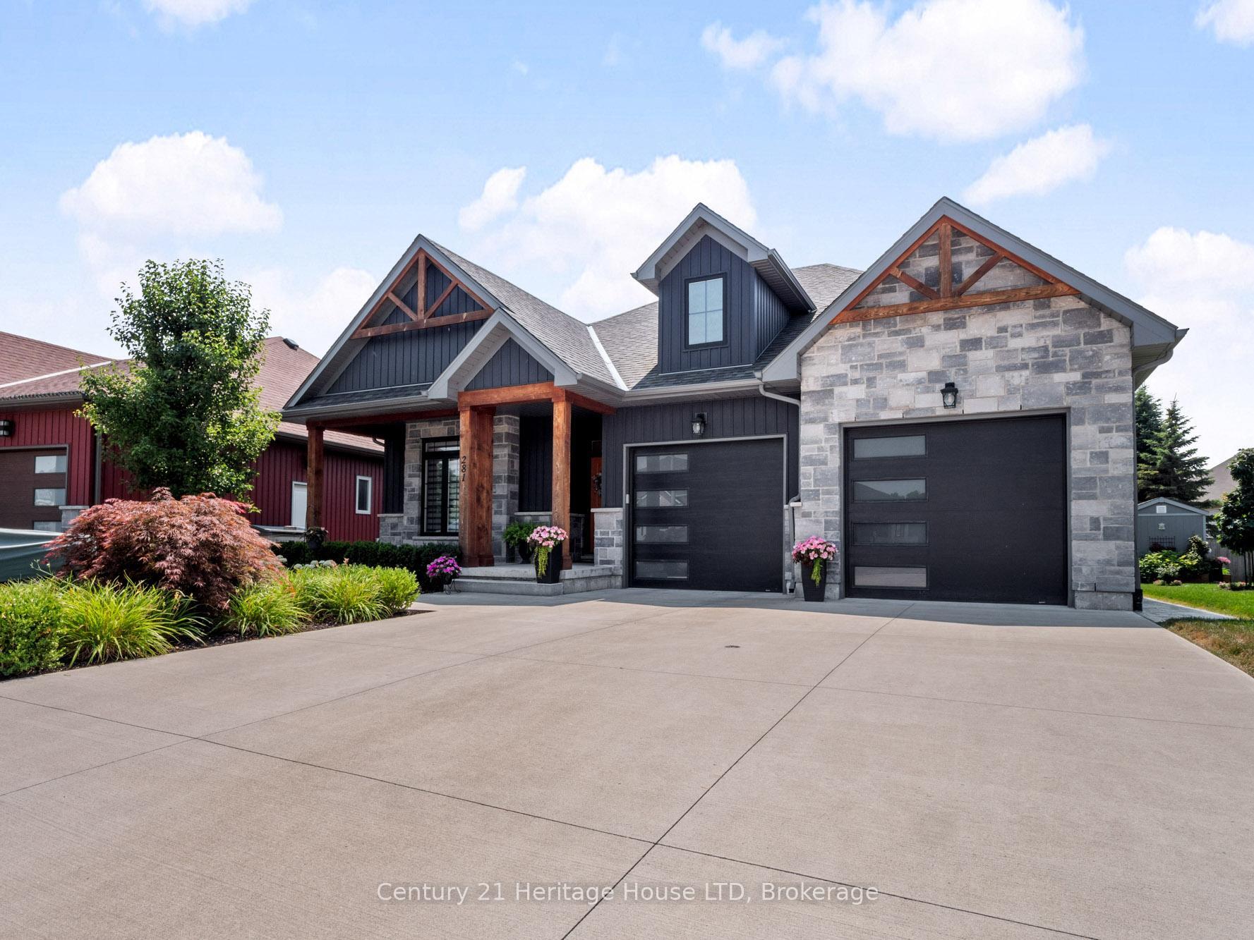 Property Photo: 281 Regatta Drive ON L3B 6E7