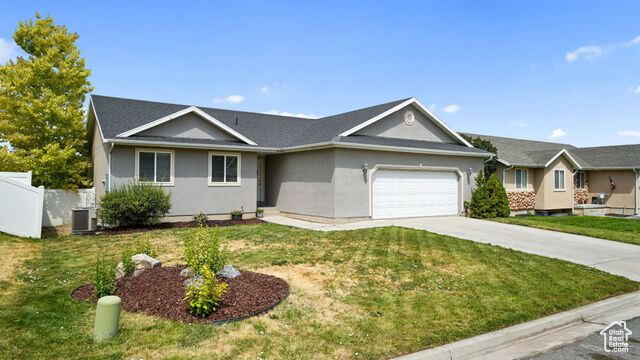 Property Photo: 1408 S 30 E UT 84651