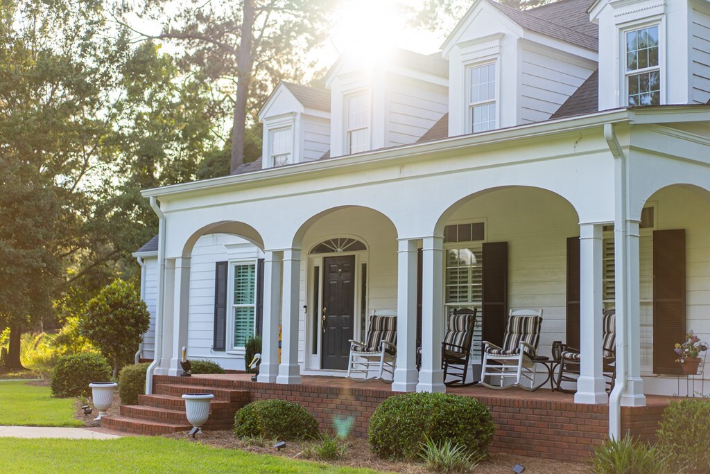 Property Photo: 1403 River Pointe Drive GA 31701