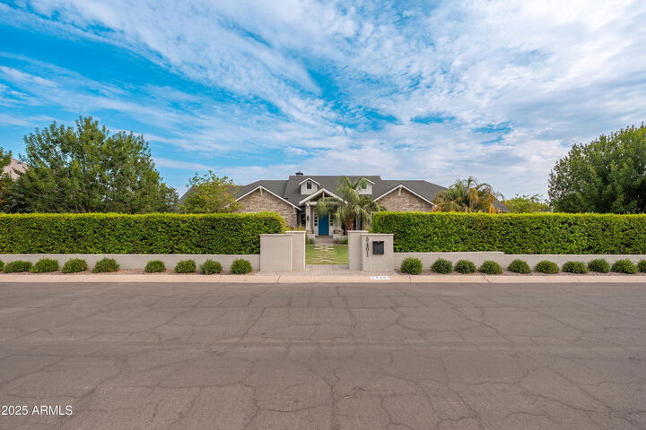 Property Photo: 5401 E Calle Del Medio -- AZ 85018