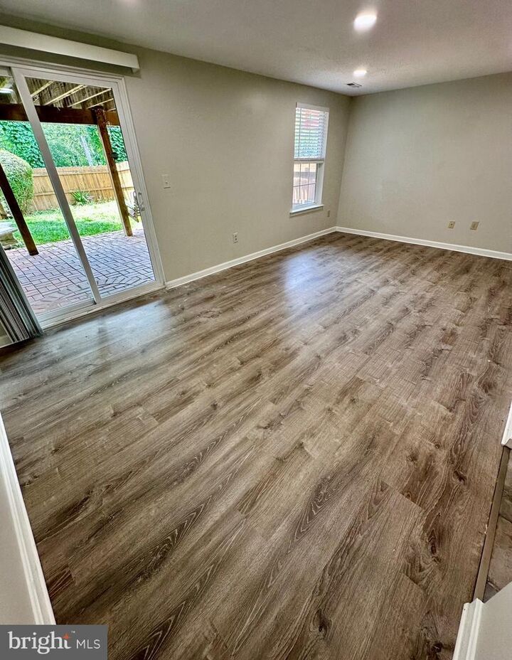 Property Photo:  110 Lakeview Court  VA 22554 