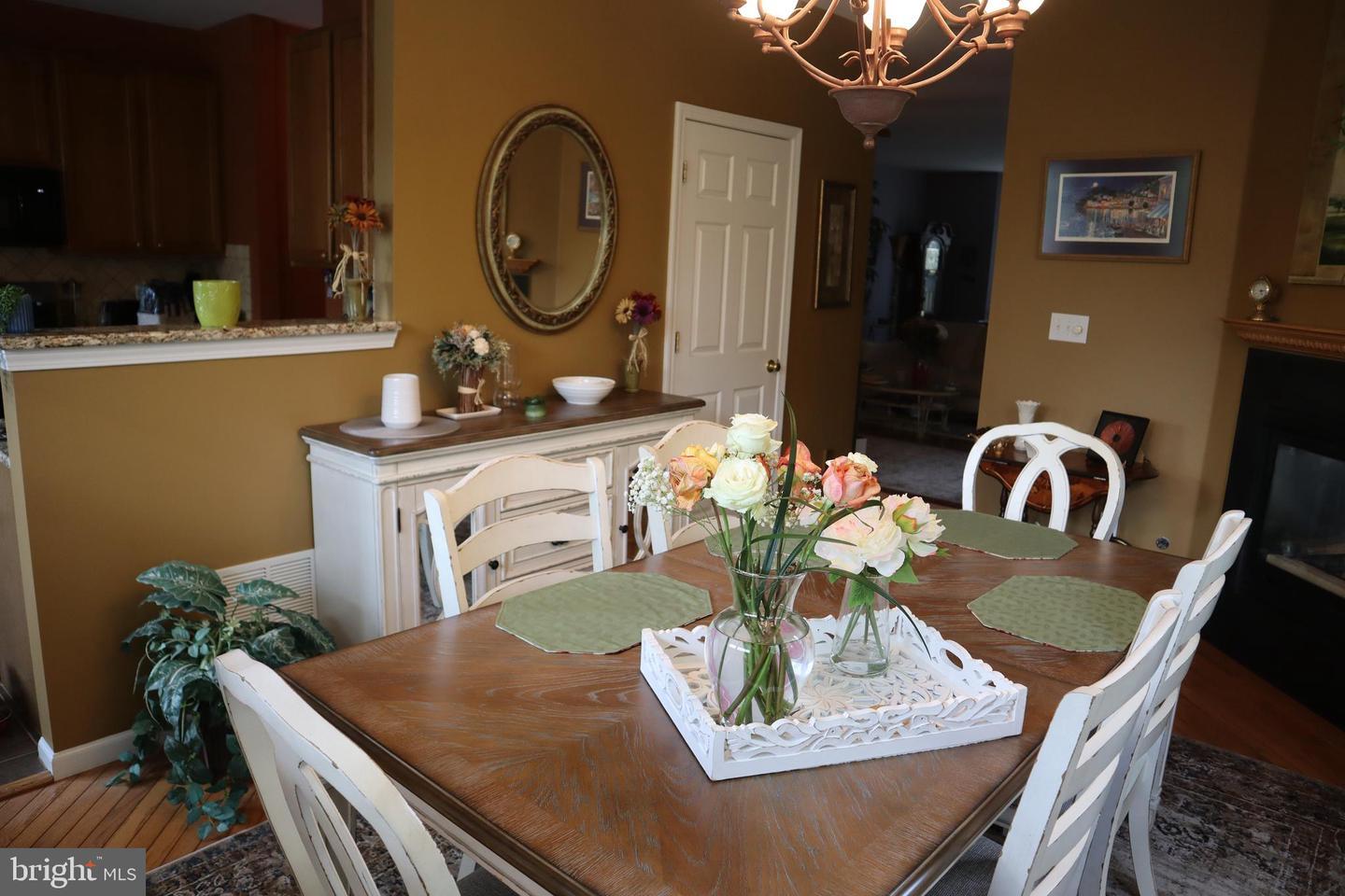 Property Photo:  2 Chesterfield Court  NJ 08822 