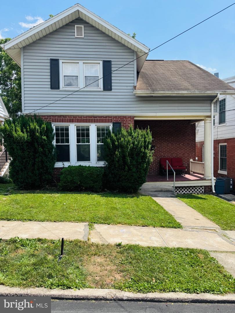 226 Walnut Street  Lemoyne PA 17043 photo