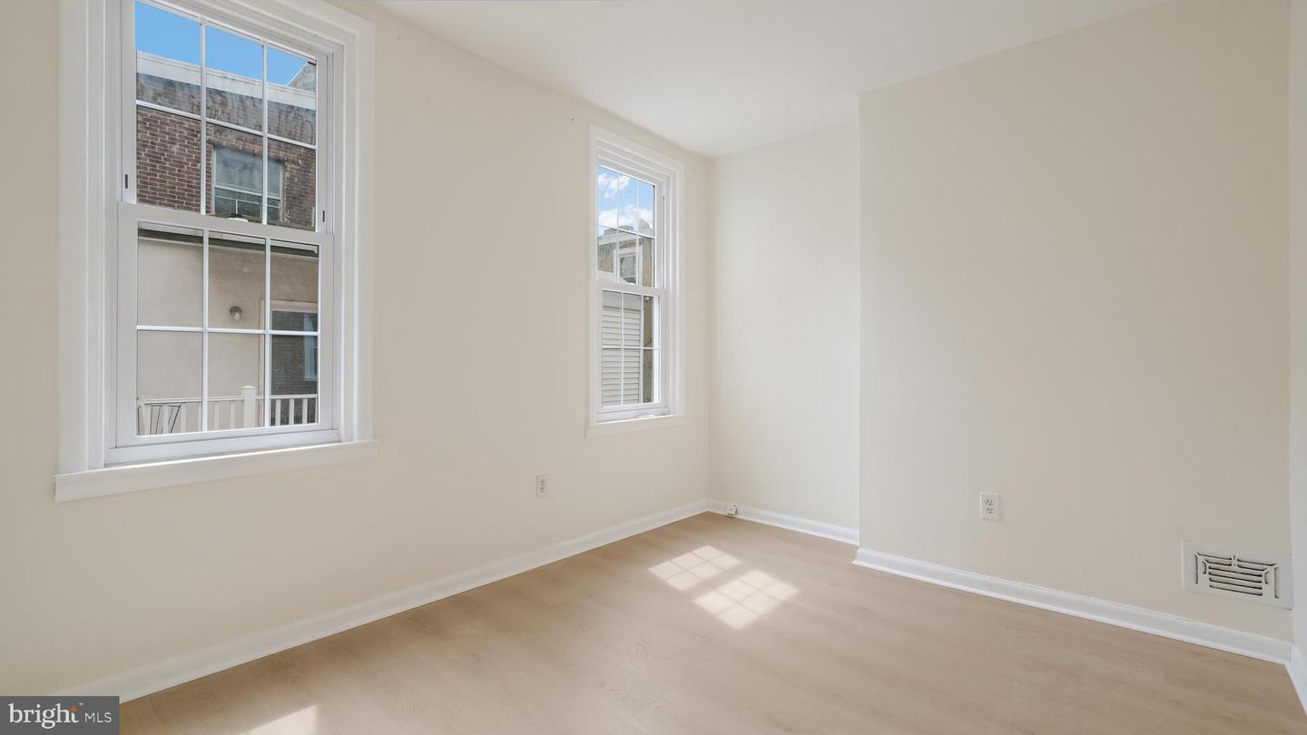 Property Photo: 250 S Alder Street PA 19107