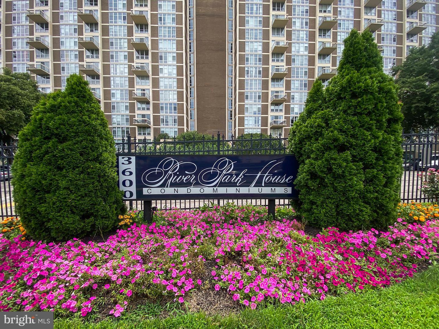 3600 Conshohocken Avenue 909  Philadelphia PA 19131 photo