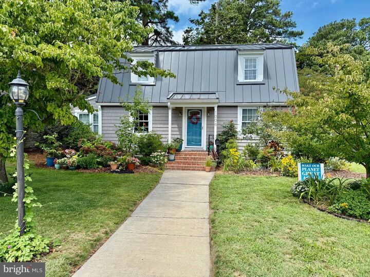 Property Photo:  1006 Evergreen Ave  MD 21801 