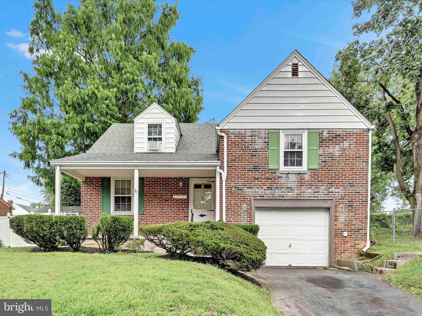 Property Photo:  3505 Circle Avenue  PA 19606 