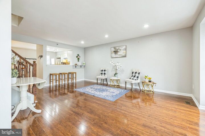Property Photo:  17 E Shetland Court  DE 19711 