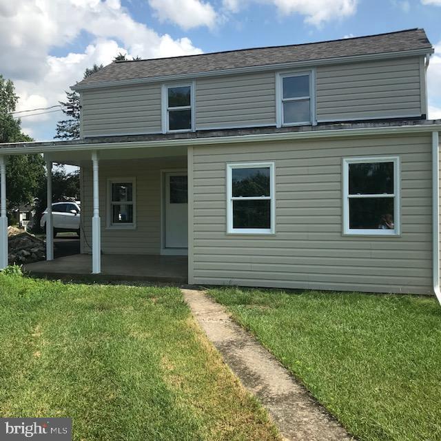 218 N Railroad Street  Hummelstown PA 17036 photo