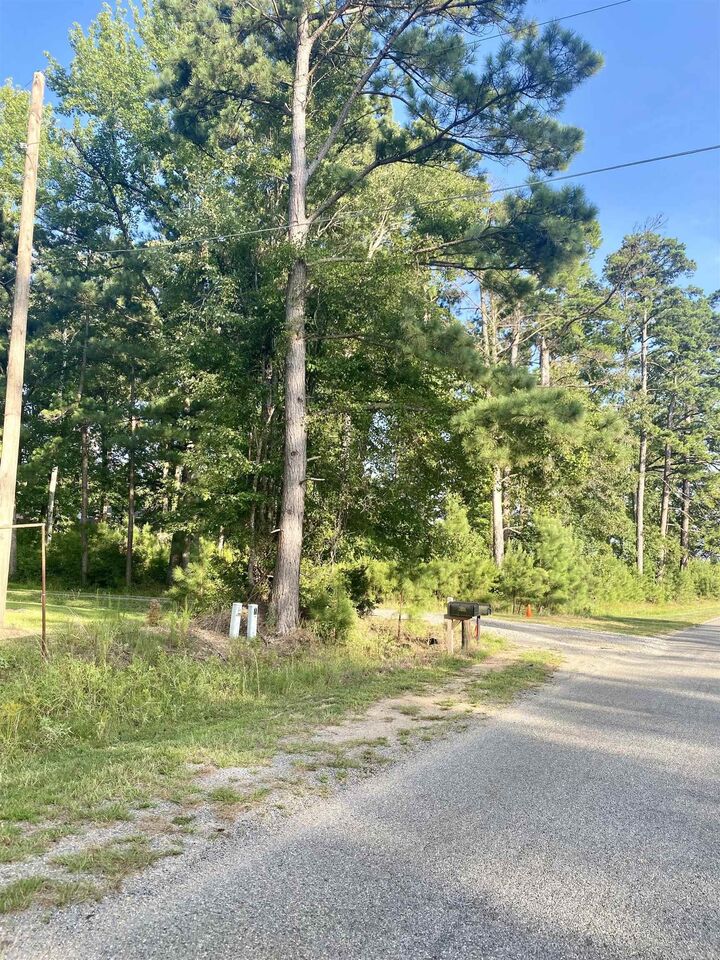 Property Photo:  2891 Ouachita Cr 3  AR 71701 