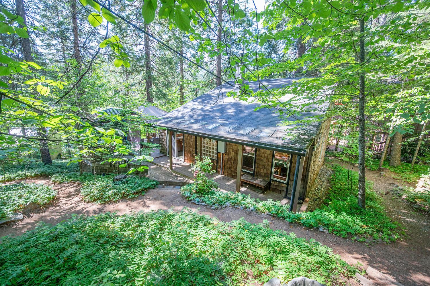 Property Photo: 2428 Meadow Drive CA 95223